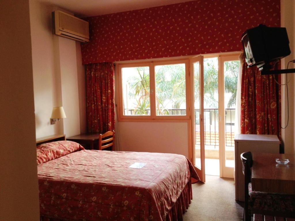 Embassy Hotel Beirut Room photo