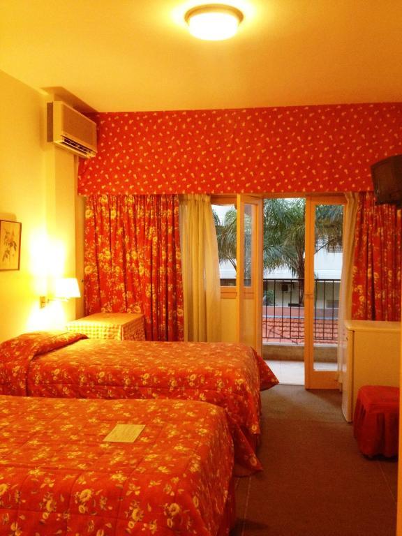 Embassy Hotel Beirut Room photo